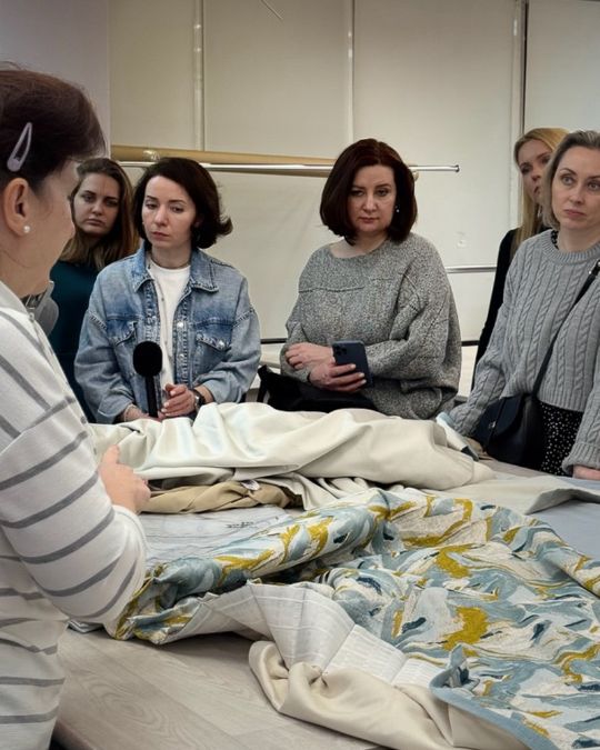 экскурсия по швейному цеху Ампир Декор